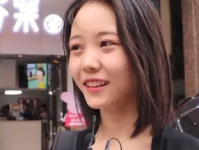 一名90后的小姐姐图片,时尚与活力的完美融合